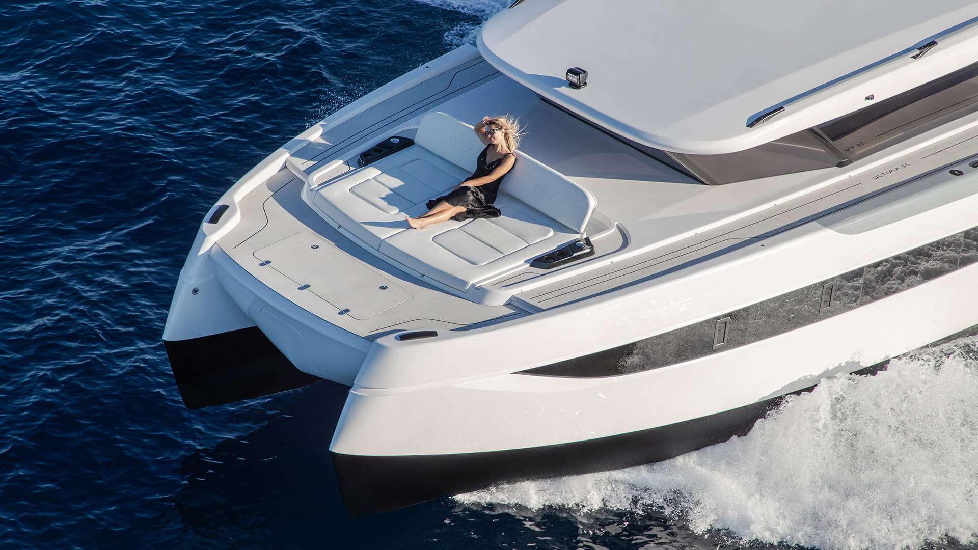 Sunreef 55 Ultima Electric — open water